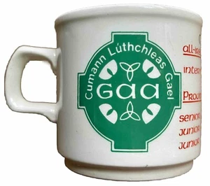 1970s 1980s CARLOW GAA VINTAGE TEA CUP COFFEE MUG, FOOTBALL, CURLING, IRELAND - Picture 1 of 6