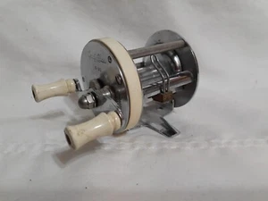 Vintage Great Lakes S-30 Bait casting Reel Marysville, Michigan USA - Picture 1 of 7