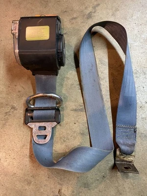 92-96 1993 Ford F150 250 350 cinturón de seguridad delantero izquierdo retractor azul cabina extendida Foto 1 de 4