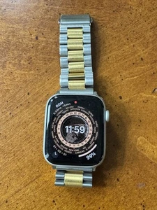 Apple Watch SE 2nd Generation 44 Mm Very Special Band - Zdjęcie 1 z 2