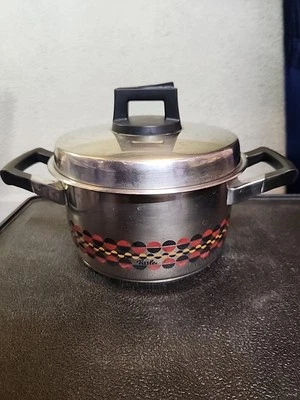 Fissler Solaryme Dot Stewpot Stainless Steel Pot Pan with Lid Germany 8" - Image 1 of 4