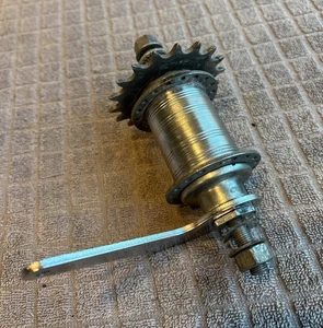 Mozzo posteriore bicicletta Schwinn anni '70 36 fori / freno Bendix Coaster, Cruiser Stingray - Foto 1 di 7