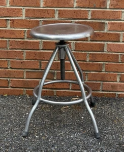 Taburete vintage de acero inoxidable S. Blickman giratorio altura ajustable industrial - Imagen 1 de 8