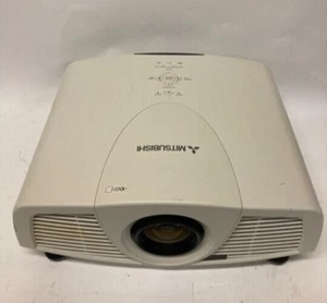 MITSUBISHI WD3300U WXGA DLP Projector HDMI 4000 Lumens 2738 Lamp Hours - Picture 1 of 6