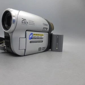 Sony Handycam DCR-DVD92E Handheld Mini DVD Camcorder Silver Tested - Picture 1 of 10