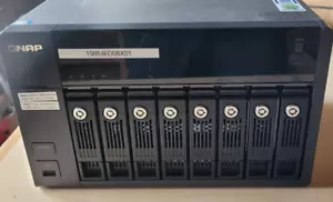 QNAP TS-869 Pro NAS serwer NAS 8 x BAY 1GB DDRII RAM - Bild 1 von 3