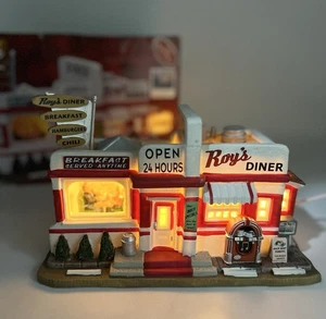Lemax Signature Roy’s Diner Lighted Building 2007 Retired Christmas Village Box - Picture 1 of 11
