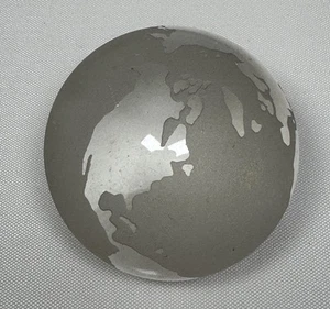 Globo Peso Papel Transparente Blanco Escarcha Vidrio Sólido Pesado Globo Del Mundo - Imagen 1 de 6