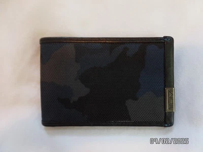 Tumi ALPHA Delgado Doble Pliegue Cuero/Nylon Billetera Portatarjetas Bolsillos Para Hombre Foto 1 de 4