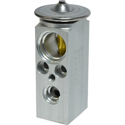 Válvula de expansión de aire acondicionado UAC para BMW 850i 1991-1992 Foto 1 de 3