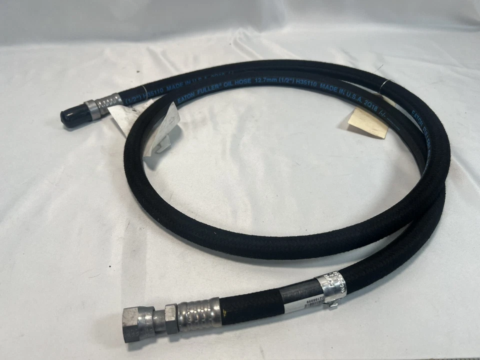 VOLVO OIL HOSE ASSEMBLY 12.7mm (1/2) H35110 22188999 OEM BRAND NEW Eaton Fuller - Image 1 of 3