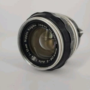 READ Vintage Nikkor-S Auto 1:1.4 f=50mm 1:1.4 Lens Nippon Kogaku - Picture 1 of 6