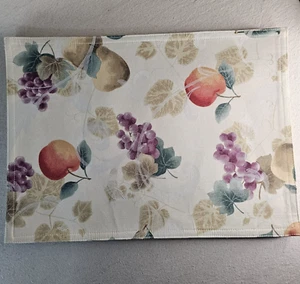 Liz Claiborne Urlaub Tischsets Herbst Obst Birnen Trauben Äpfel schimmernd beige - Bild 1 von 7