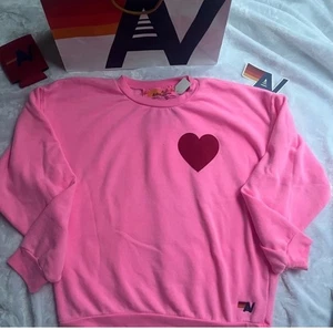 NWT Aviator Nation Relaxed Rainbow heart Crew sweatshirt Neon pink Medium - Picture 1 of 4