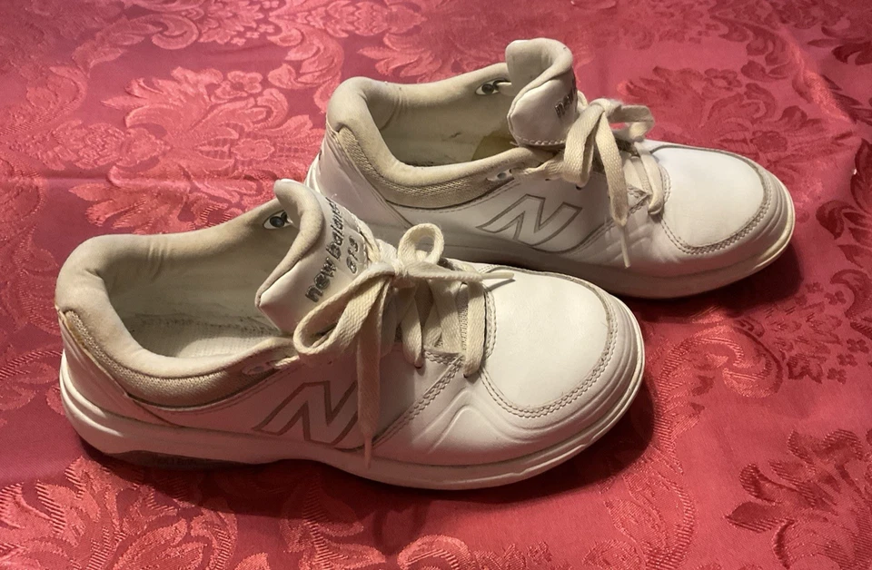 Zapatillas deportivas New Balance de cuero blanco con cordones 813 barra antivuelco ancha para caminar tenis talla 7 Foto 1 de 4