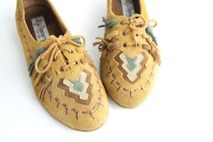 Vtg 80s Moccasin Inspired Lace Up Oxford Shoes Flats Tassel Patchwork Multicolor - Picture 1 of 8