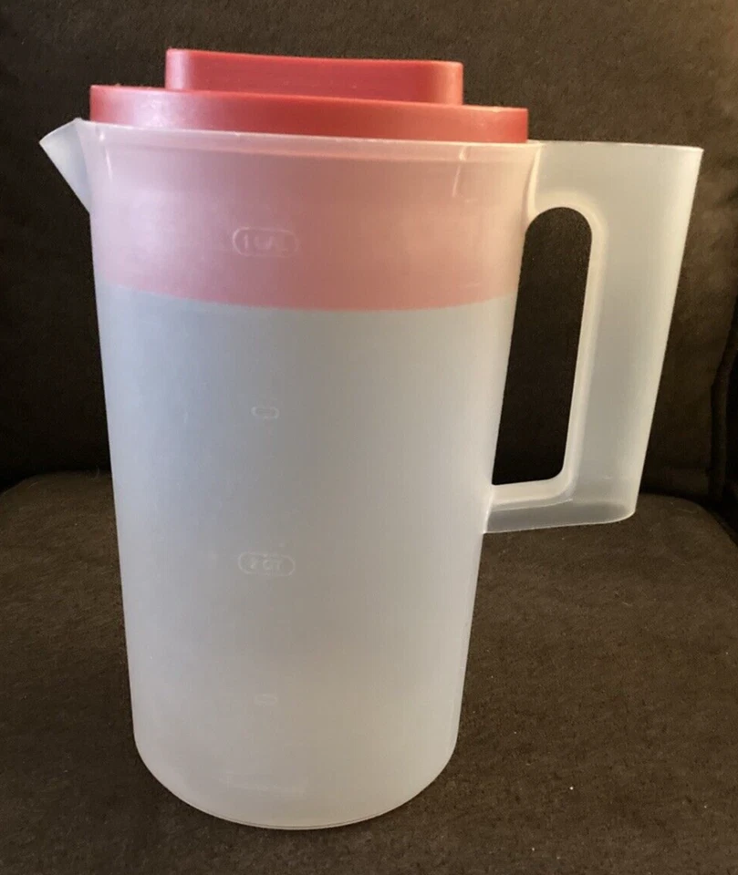 Rubbermaid Plastic Pitcher 1 Gallon Frosted w/Red Lid USA - VINTAGE - Image 1 of 4