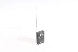 Small Old Pocket Radio Radio International Vintage Functional - Picture 1 of 12