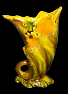 1950s Horn of plenty ceramic Cornucopia FEUILLES Autumn Flambé Leaf Vase 6" - Picture 1 of 6