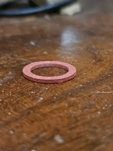 Dietz Ham Tubular Lantern 9/16 Fuel Cap RED FIBER GASKET Authentic Replacement - Picture 1 of 4