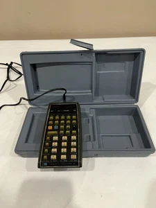 Calcolatrice scientifica programmabile HP 67 1976 vintage made in USA si accende - Foto 1 di 13