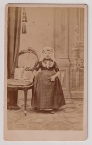Hollande CDV Une Lilliputienne à Dordrecht - Vintage albumen print 1878 - Picture 1 of 2