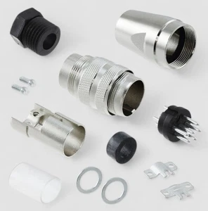 AMPHENOL MALE CIRCULAR CONNECTOR PLUG, 6 POSITION SOLDER CUP - Picture 1 of 4