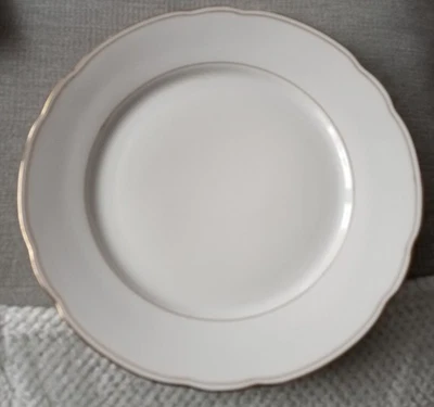 Teller Flach Durchmesser 24cm weiß Goldrand Bareuther Waldsassen Bavaria - Bild 1 von 4