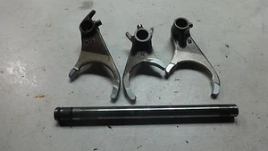 1998 TRIUMPH TROPHY 1200 SM219B. ENGINE TRANSMISSION SHIFT FORKS SET - Picture 1 of 8