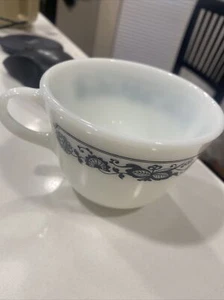 Vintage Pyrex Cup Old Town Blue Onion Milk Glass Coffee Mug Cup 1972 - 82 - Picture 1 of 8