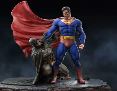 1/24 Batman V Superman Unpainted Unassembled Resin 3D Printing Model Garage Kits - Image 1 of 3