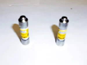Bussman LPCC6 Fuse Lot of 2 Pieces 12943EL - Picture 1 of 2