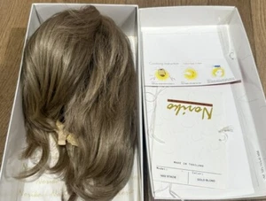 Peluca Noriko - Top monofilamento rubio dorado Stacie 1652 - Imagen 1 de 8