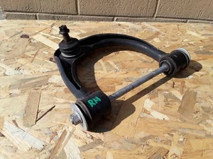 Toyota 4runner 2003-2009 4,7 L SR5 suspensión delantera derecha brazo de control superior fabricante de equipos originales - Imagen 1 de 4