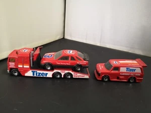 B341-MATCHBOX TEAM CONVOY TC-12 KENWORTH RACING TRANSPORTER-TIZER TEAM - Picture 1 of 5