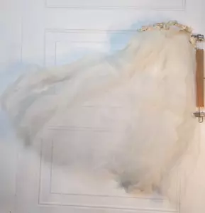 Vintage 80s Wedding Veil - 25" short veil plastic comb clip - Picture 1 of 8