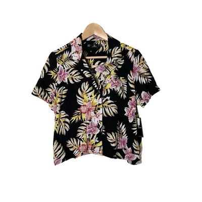 NWT Volcom Gen Wow Womens Cropped Tropical Floral Shirt Black M - Image 1 of 4