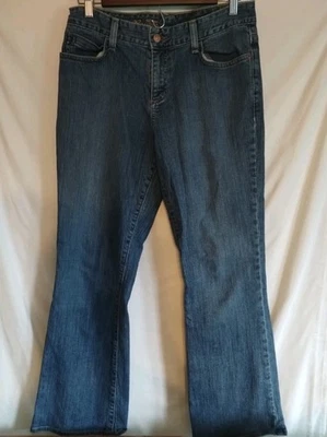 Eddie Bauer Natural Style Jeans Medium Wash Size 6P - Image 1 of 4
