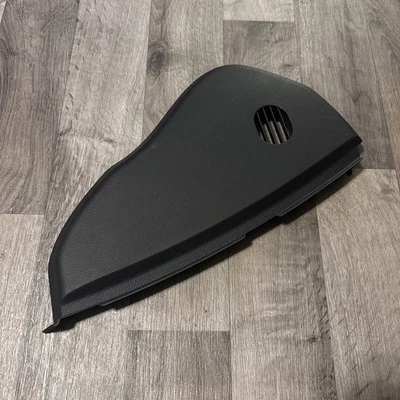 2007 - 2011 LEXUS GS 350 原始设备制造商前右乘客侧仪表板盖装饰原始设备制造商 — 第 1/4 张图片