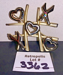 AJC Tic Tac Toe Brooch Gold Tone Pin XO Hearts Love Signed Vintage - Picture 1 of 7