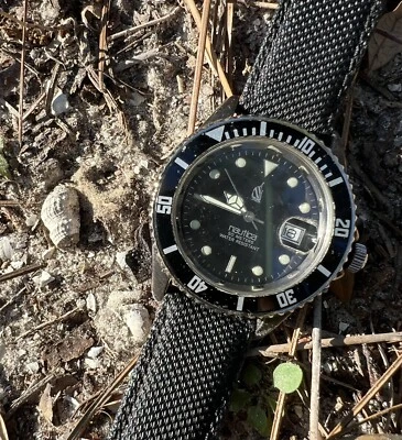 Vintage SAILBOAT Yacht Logo Nautica 50M Diver Watch - Image 1 of 4