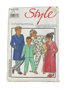 4819 Style Child Boy Girl Size 4 Robe Top Pants Dressing Gown Pajamas Pattern - Picture 1 of 1