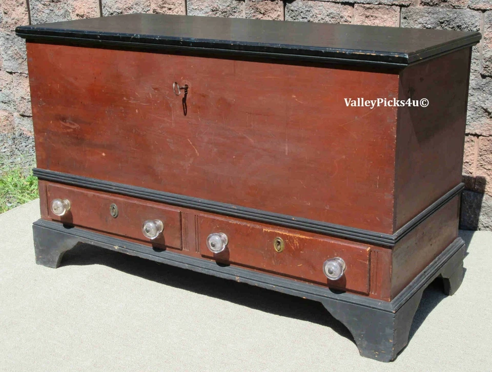 Baúl manta Lancaster Pa de 1800 con cajones de labranza perillas sopladas bloqueo de garra de cangrejo Foto 1 de 4