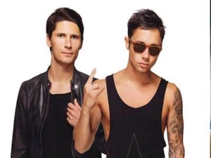 Bassjackers Live Audio & Video DJ-Sets SPECIAL Compilation (2010 - 2025) - Imagen 1 de 9