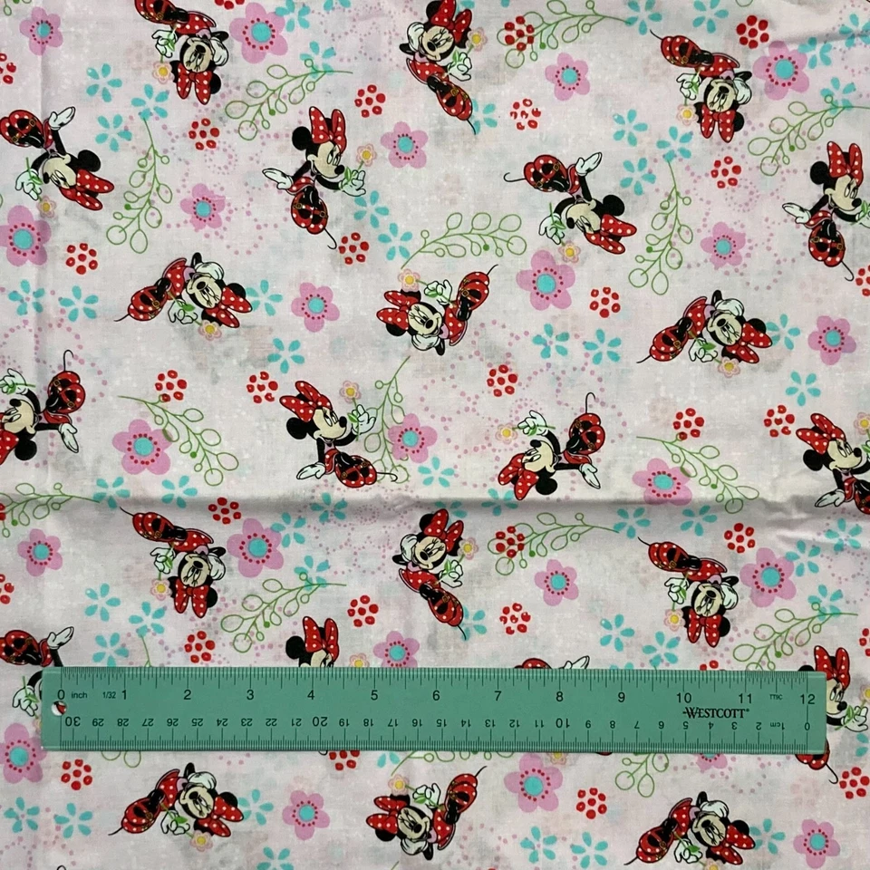 1 1/2 Yards Disney Minnie Floral Garden - Pink Minnie Mouse 100% Cotton Fabric - Image 1 of 1