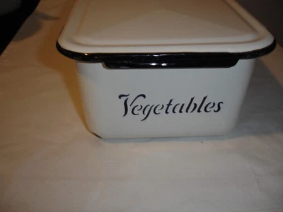 ВИНТАЖНЫЙ БЕЛЫЙ И ЧЕРНЫЙ ЭМАЛИ ОВОЩ БЛЮДО ДЛЯ ХОЛОДИЛЬНИКА ИЛИ КЛАДОВОЙ.15,5 X 6 1/4 X 4,5 - Изображение 1 из 4