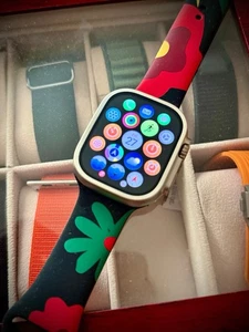 Apple Watch Ultra 2 Gps + Boîtier Cellulaire 49mm Titane avec 10 Bracelets, Coffret Cadeau Complet - Photo 1 sur 24