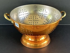 Colador de cobre Stainer 9" con patas con asas de latón - Imagen 1 de 17