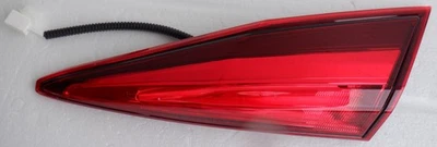 Luz trasera LED interior derecha (lado del pasajero) Honda Civic 2016-2021 UD25KZ-TBAA-A0 Foto 1 de 4