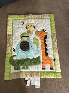 Circo White Baby Blanket ~41 X 32 Elephant Giraffe Alligator Owl Bee Safari - Picture 1 of 4